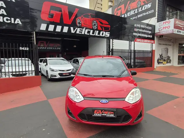 Carro Ford Fiesta Sedan 2014 SE 1.6 Rocam (Flex)