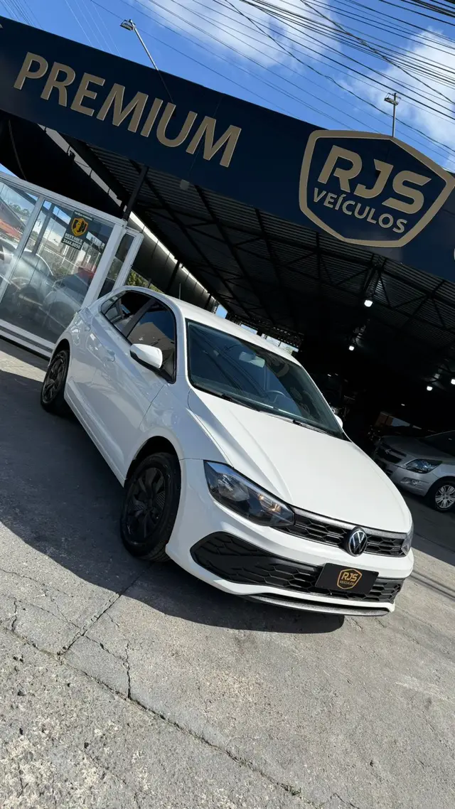 Carro Volkswagen Polo 2024 Track 1.0 Flex 12V 5p