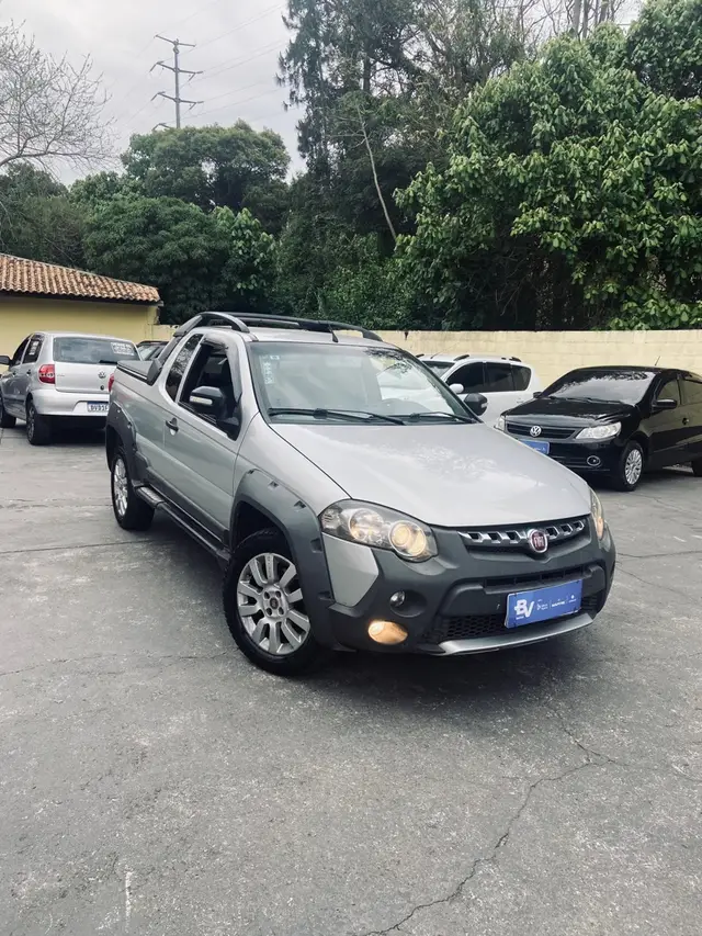 Carro Fiat Strada 2015 Adventure 1.8 16V (Flex) (Cabine Dupla)