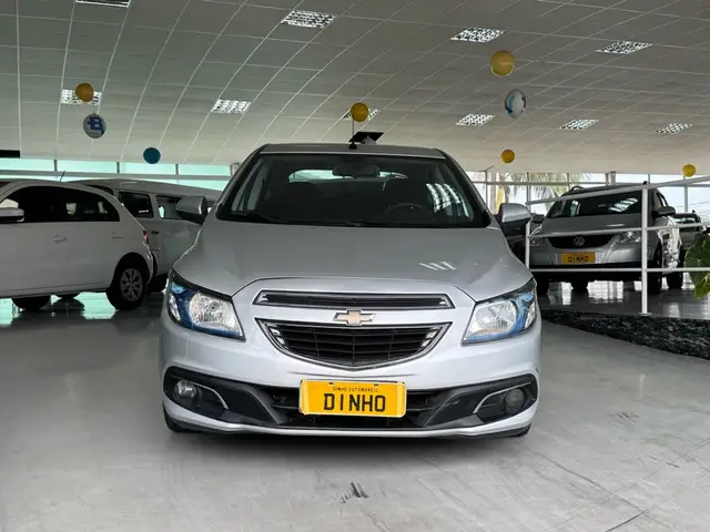 Carro Chevrolet Onix 2019 1.0 Joy SPE/4