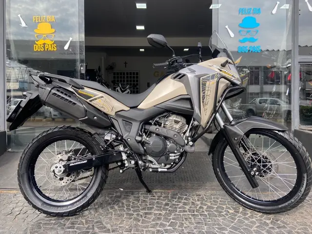 Moto Honda XRE Sahara 300 2025 Adventure