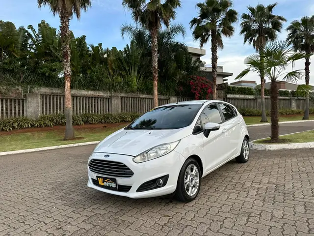 Carro Ford New Fiesta Hatch 2015 New Fiesta S 1.5 16V