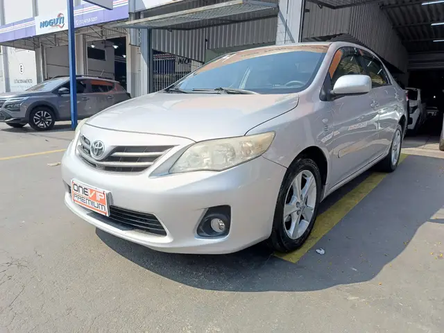 Carro Toyota Corolla 2014 Sedan 1.8 Dual VVT-i GLI (flex)