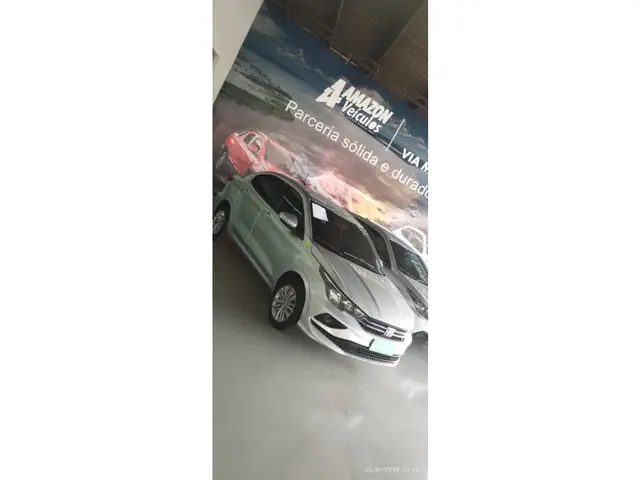 Carro Fiat Cronos 2024 Drive 1.0