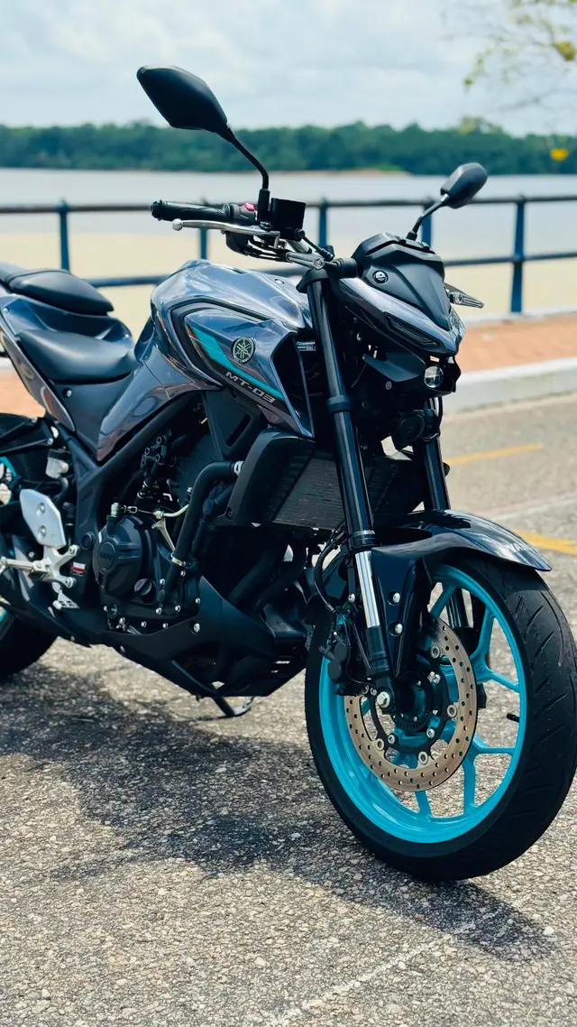 Moto Yamaha MT-03 2025 ABS