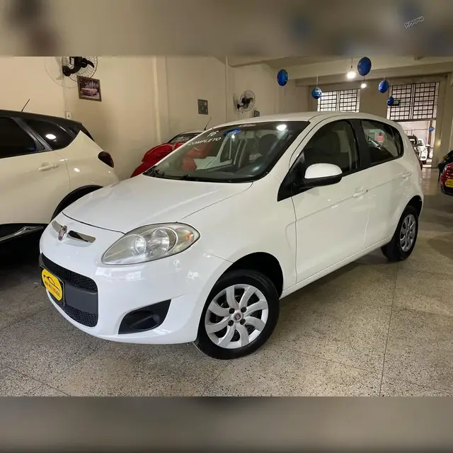 Carro Fiat Palio 2016 Attractive 1.0 Evo (Flex)