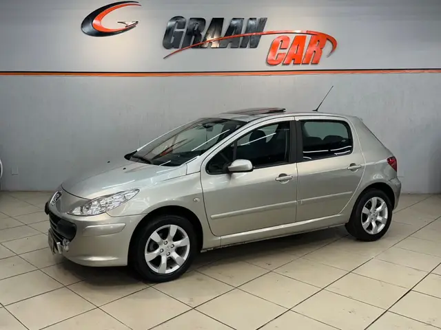 Carro Peugeot 307 2010 Hatch. Presence 1.6 16V (flex)