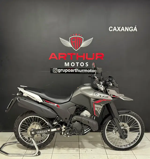 Moto Yamaha XTZ 250 Lander 2025 Connected