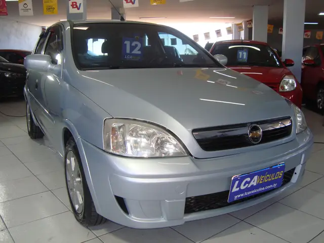 Carro Chevrolet Corsa Hatch 2012 Maxx 1.4 (Flex)
