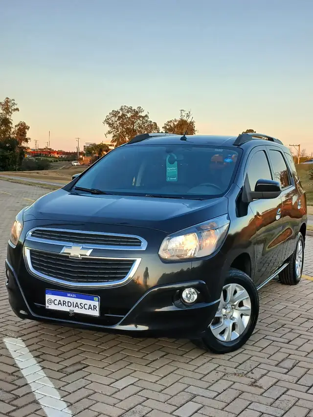 Carro Chevrolet Spin 2016 LTZ 7S 1.8 (Flex) (Aut)