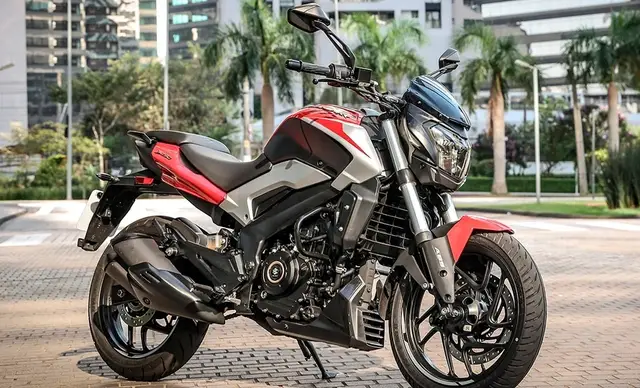 Moto Bajaj Dominar 250 2025 250