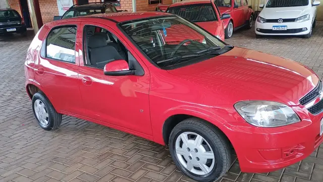 Carro Chevrolet Celta 2012 LT 1.0 (Flex)