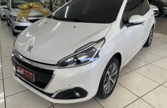 Carro Peugeot 208 2017 Griffe 1.6 16V (Flex) (Aut)