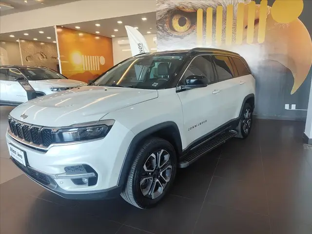 Carro Jeep Commander 2022 Limited TD380 Diesel 4x4 (Aut)