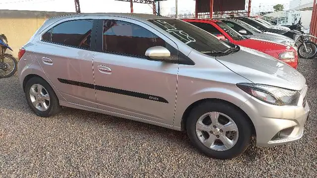 Carro Chevrolet Onix 2019 1.4 LT SPE/4