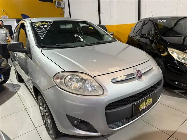 Carro Fiat Palio 2014 Attractive 1.4 8V (Flex)