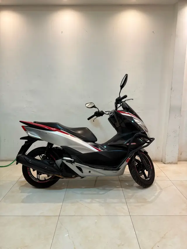 Moto Honda PCX 150 2018 Sport