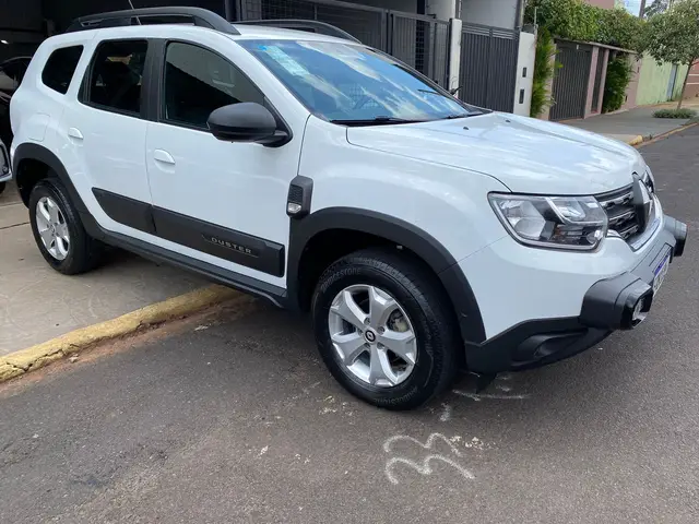 Carro Renault Duster 2023 Intense 1.6 16V (Flex) (Aut)