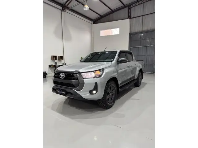 Carro Toyota Hilux Cabine Dupla 2022 SR 2.8 TDI CD 4x4 (Aut)
