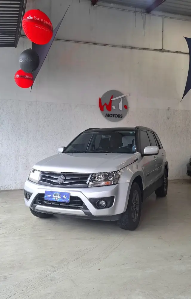 Carro Suzuki Grand Vitara 2013 2.0 16V 2WD
