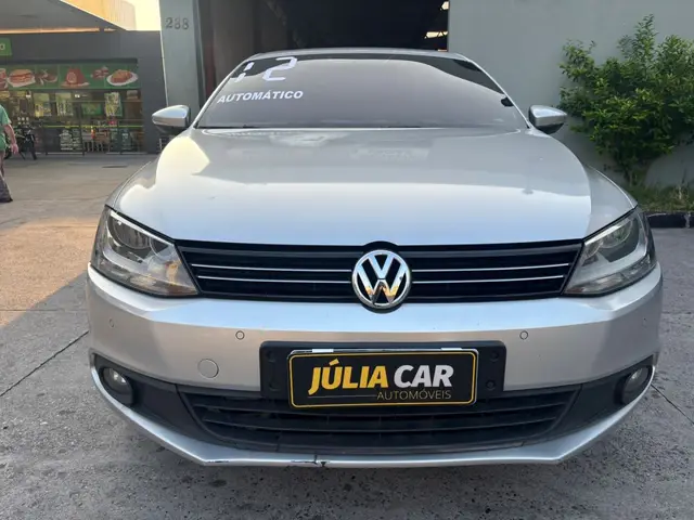 Carro Volkswagen Jetta 2012 2.0 Comfortline Tiptronic (Flex)