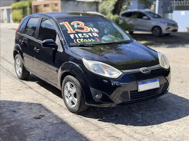 Carro Ford Fiesta Sedan 2013 SE 1.6 Rocam (Flex)
