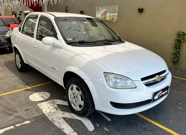 Carro Chevrolet Classic 2016 LS 1.0 VHCE (Flex)