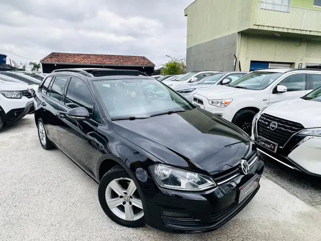 Carro Volkswagen Golf Variant 2016 Comfortline 1.4 TSi DSG BlueM.