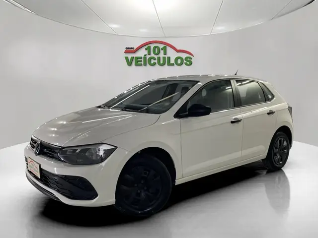 Carro Volkswagen Polo 2023 Track 1.0 Flex 12V 5p