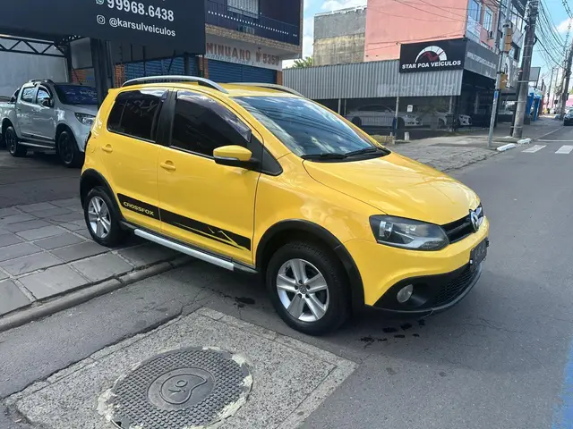 Carro Volkswagen CrossFox 2011 1.6 (Flex)