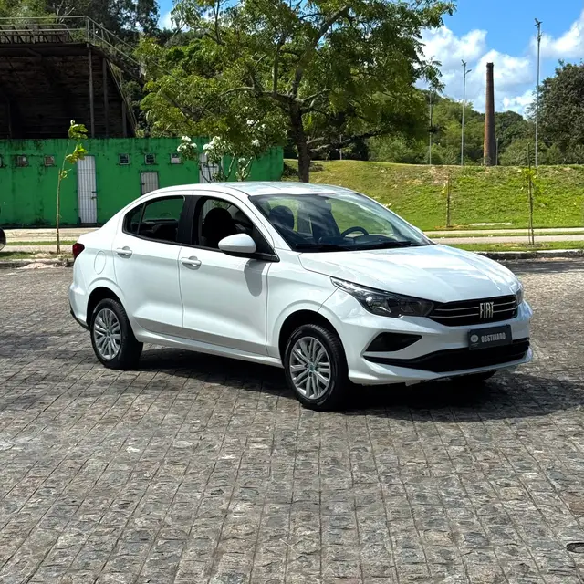 Carro Fiat Cronos 2024 Drive 1.3 (Aut.)