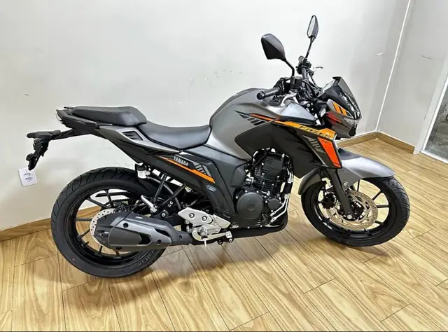 Moto Yamaha Fazer FZ25 2025 Connected