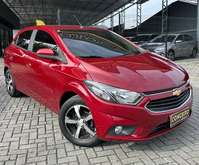 Carro Chevrolet Tracker 2023 LT 1.0 Turbo (Aut.)