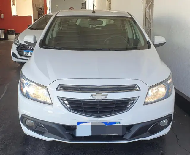 Carro Chevrolet Onix 2014 1.4 LTZ SPE/4