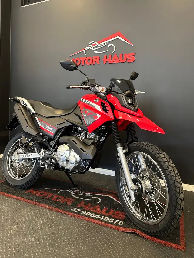 Moto Yamaha XTZ 250 Lander 2025 Connected