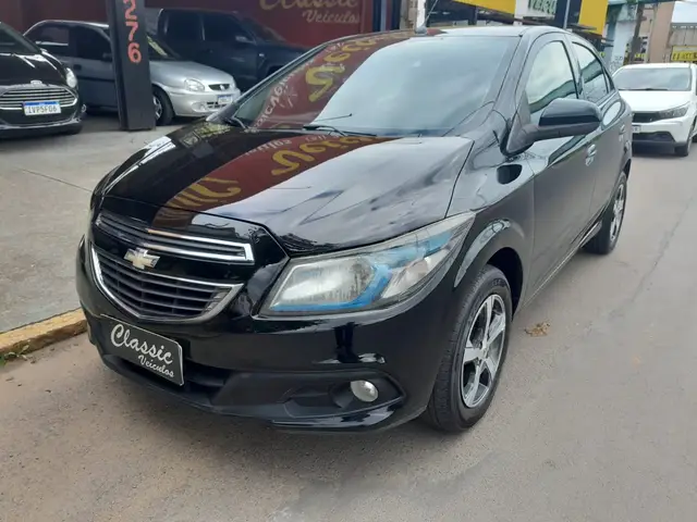 Carro Chevrolet Onix 2015 1.4 LT SPE/4