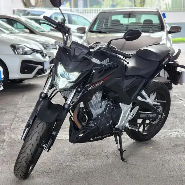 Moto Honda CB 300F Twister 2025 (ABS)