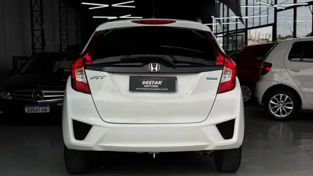 Carro Honda Fit 2015 1.5 16v LX (Flex)
