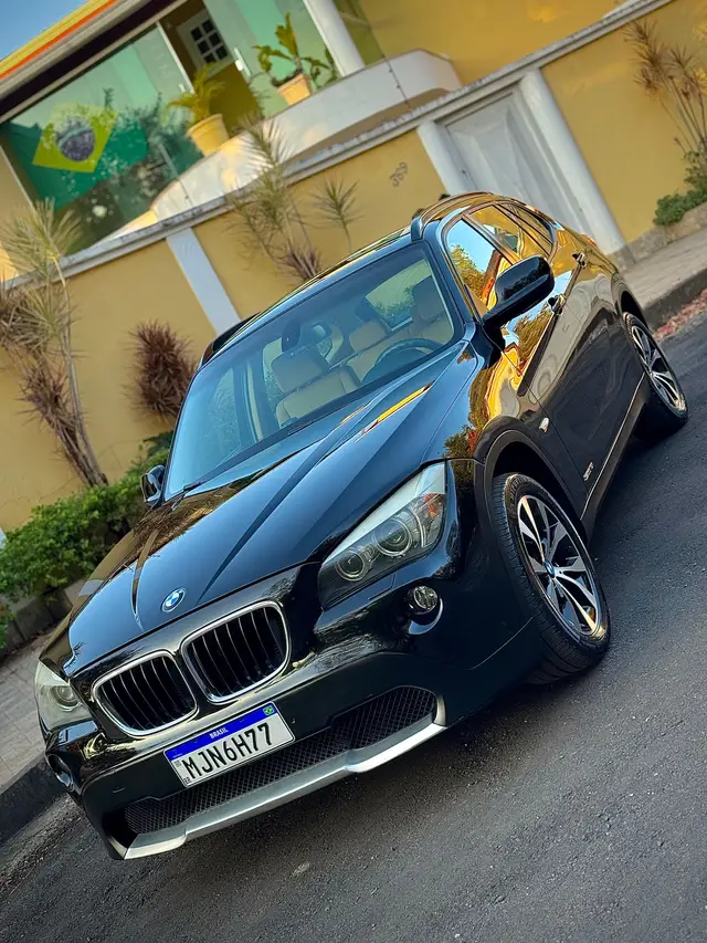 Carro BMW X1 2012 2.0 16V sDrive18i