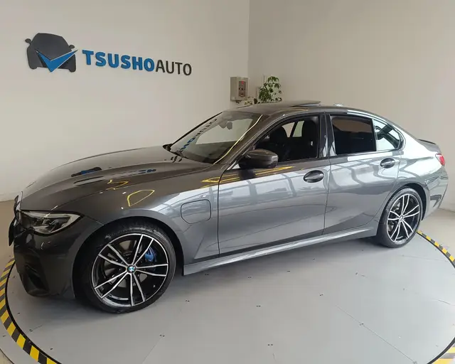 Carro BMW 330e 2021 M Sport 2.0 Turbo Híbrido (Aut)