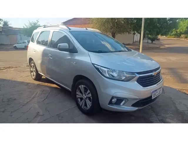 Carro Chevrolet Spin 2022 Activ 7 1.8 (Flex) (Aut)