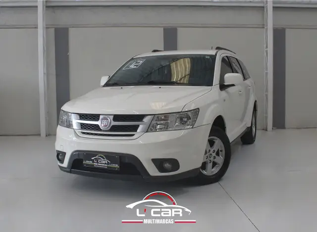 Carro Fiat Freemont 2012 2.4 16V Emotion (Aut)