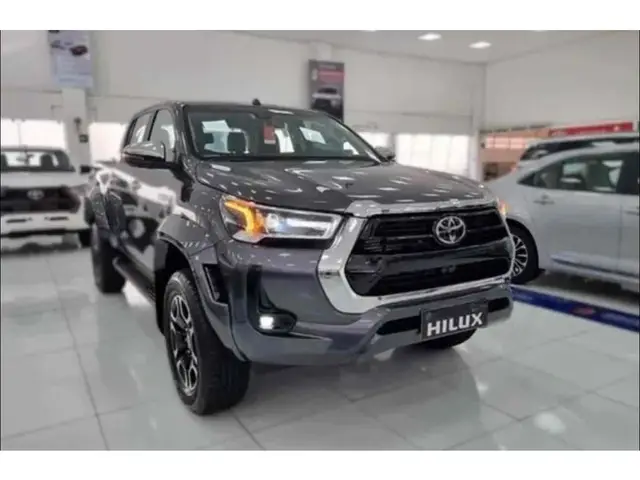 Carro Toyota Hilux Cabine Dupla 2025 SRX 4x4 2.8 Diesel