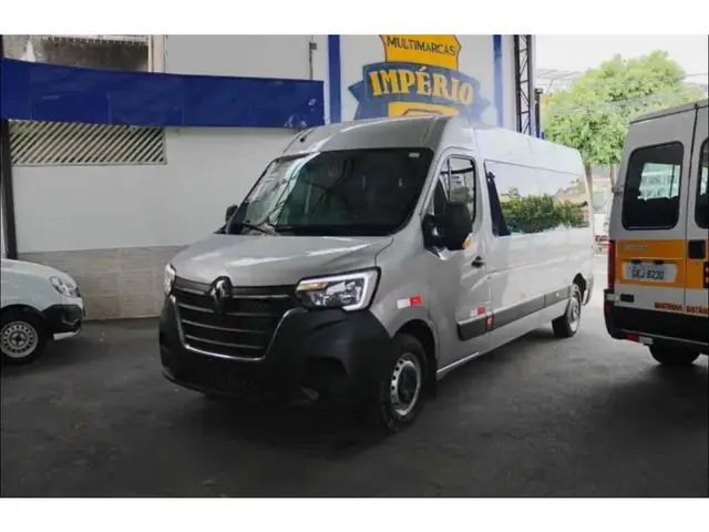 Carro Renault Master Chassi 2025 Cabine L2H1 2.3