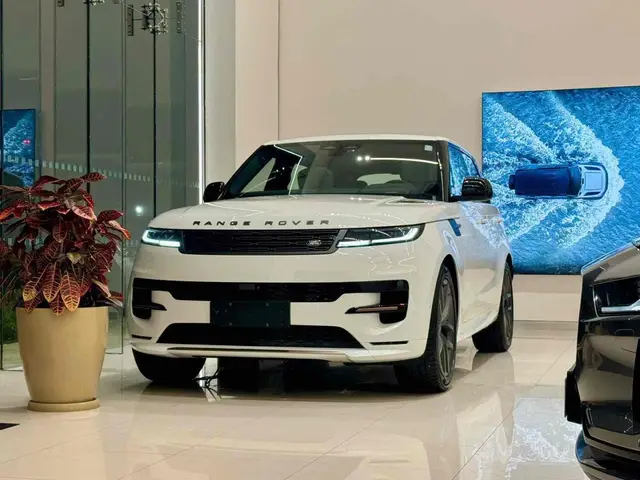 Carro Land Rover Range Rover Sport 2024 Dynamic HSE 3.0 D350 Diesel