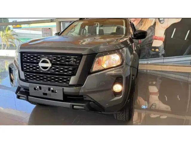 Carro Nissan Frontier 2025 Attack 2.3 Turbo 4x4