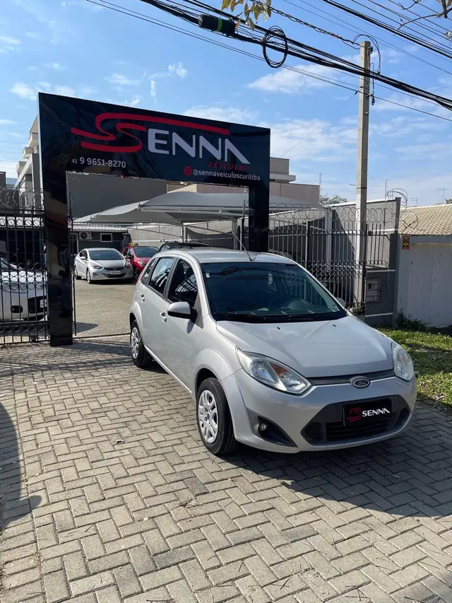 Carro Ford Fiesta Hatch 2013 Rocam 1.0 (Flex)