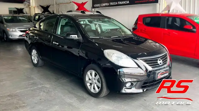 Carro Nissan Versa 2014 1.6 16V SL (Flex)