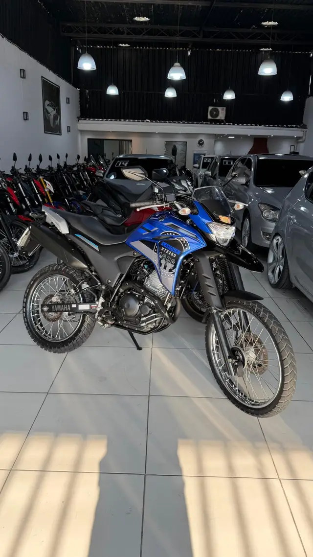 Moto Yamaha XTZ 250 Lander 2024 ABS