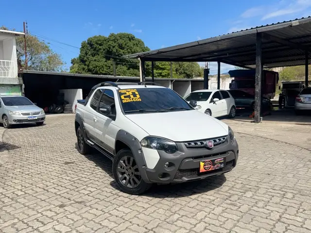 Carro Fiat Strada 2020 Adventure 1.8 16V (Flex) (Cabine Dupla)